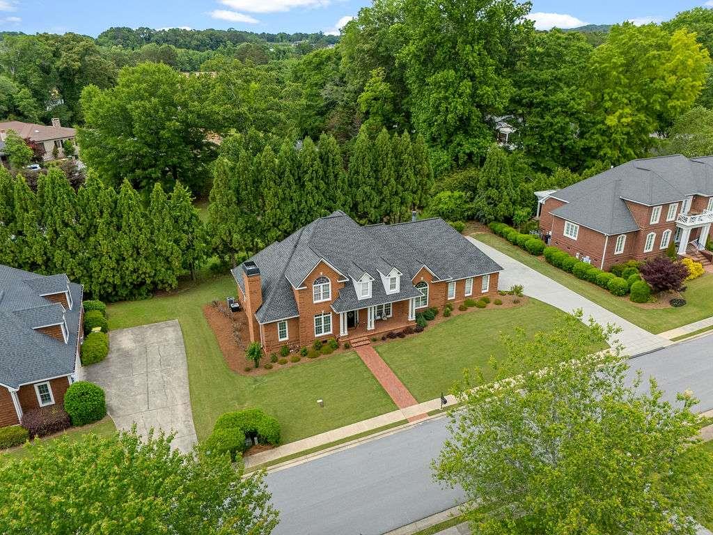 5 Haley Drive SE