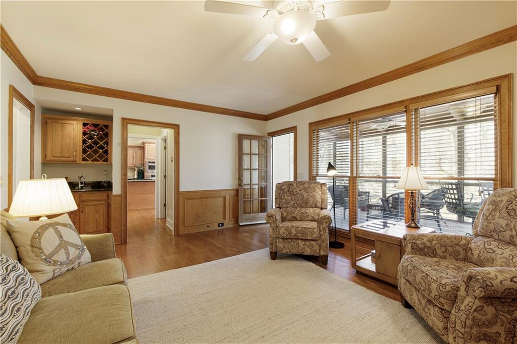 210 Chiswick Close, Johns Creek, Georgia image 8
