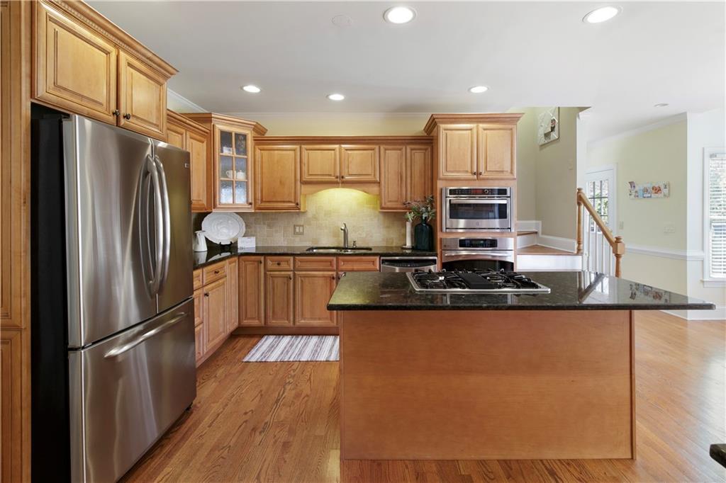 210 Chiswick Close, Johns Creek, Georgia image 12