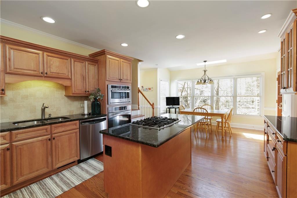 210 Chiswick Close, Johns Creek, Georgia image 14
