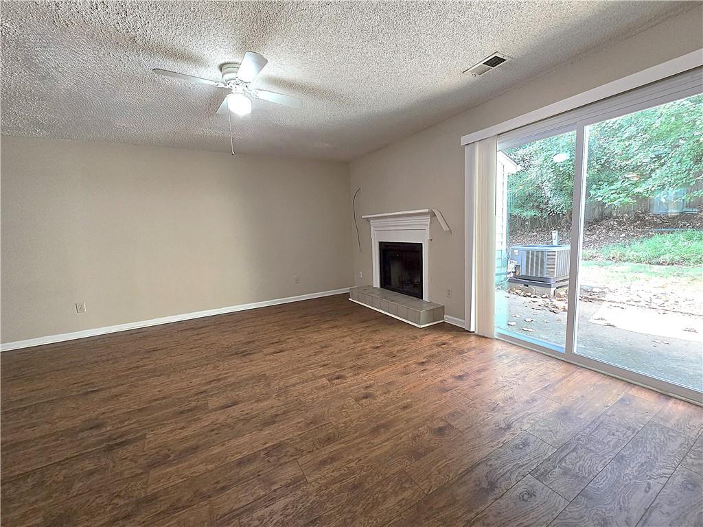 MARTINS LANDING - Residential