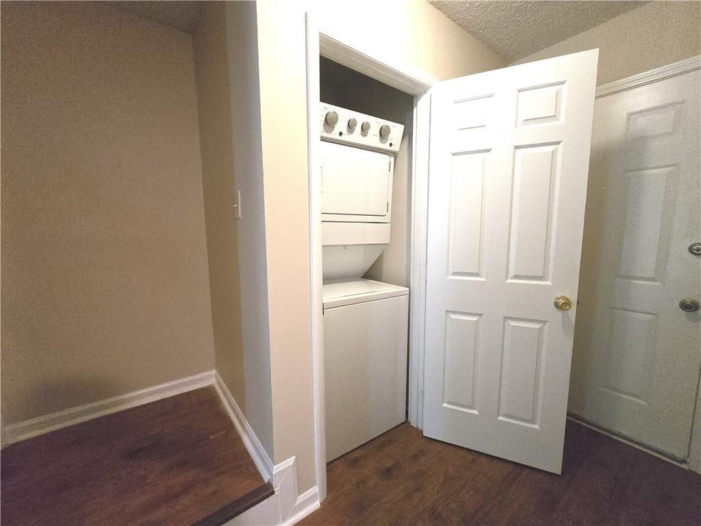 MARTINS LANDING - Residential