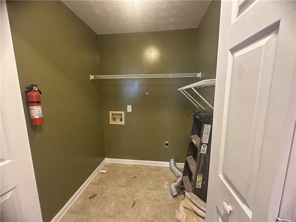 2295 EAGLE POINTE Court