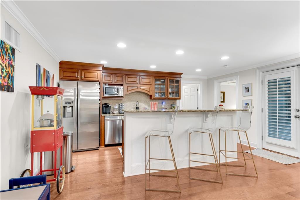 Hampton Woods - Residential
