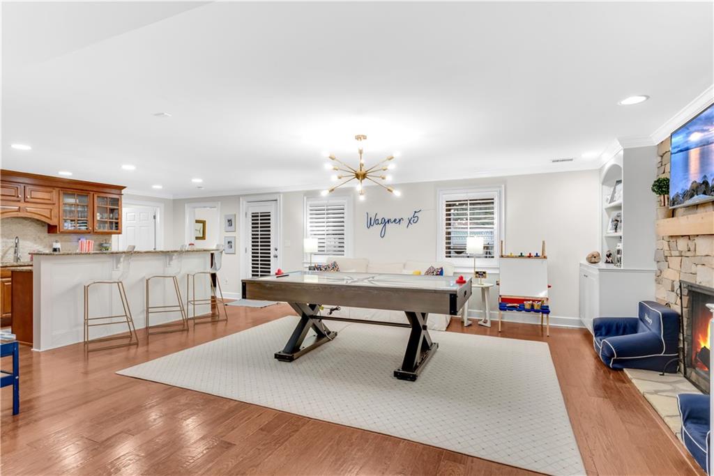Hampton Woods - Residential