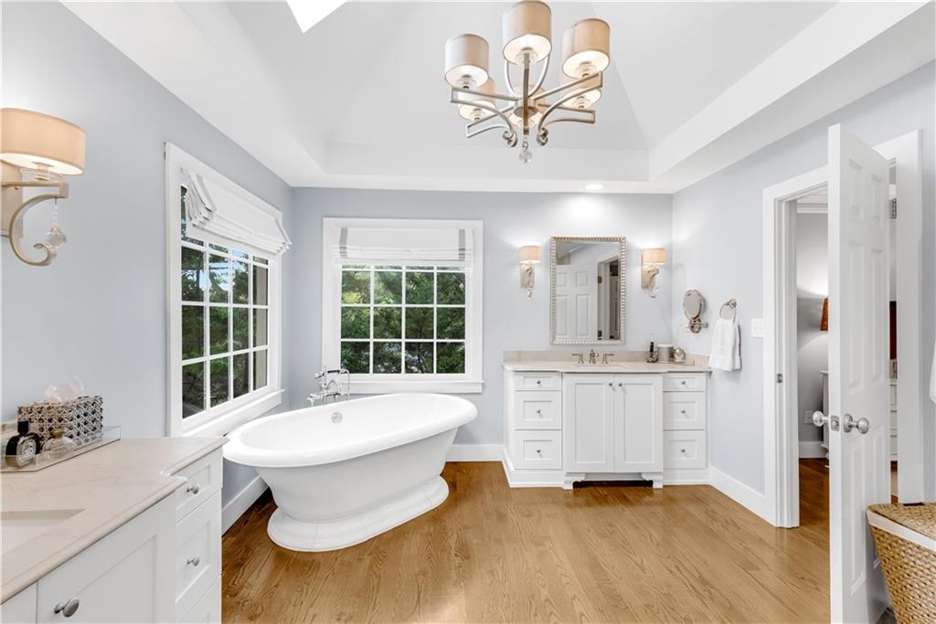 Hampton Woods - Residential
