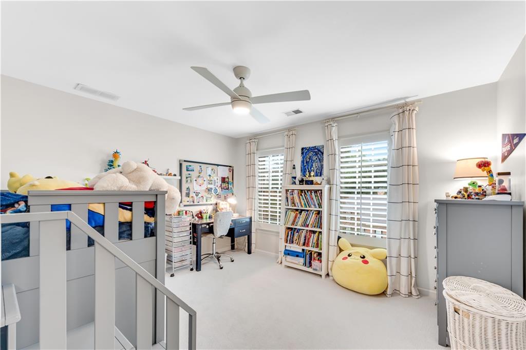 Hampton Woods - Residential