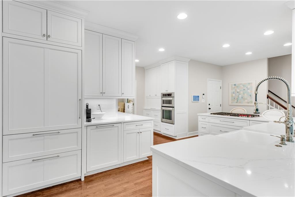 Hampton Woods - Residential