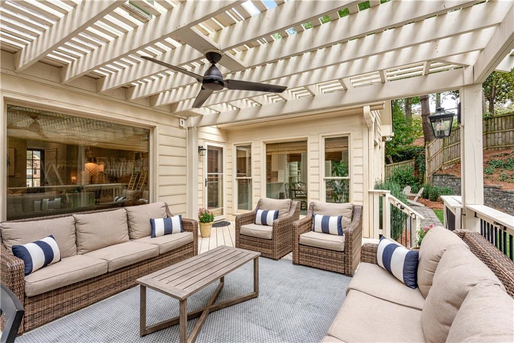 Hampton Woods - Residential