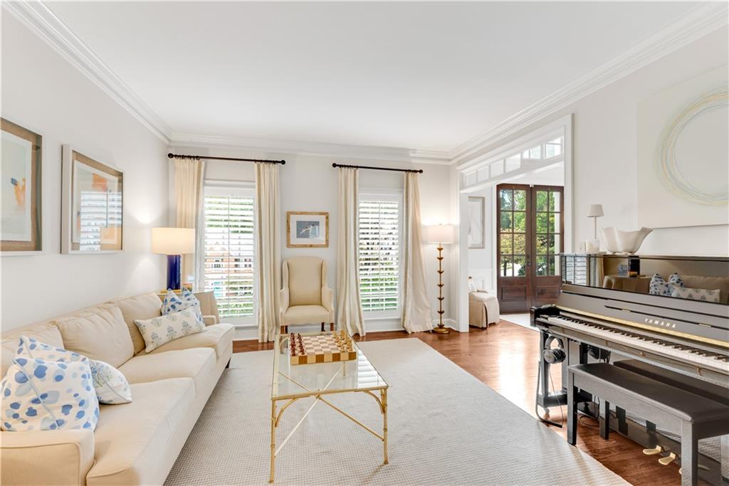 Hampton Woods - Residential