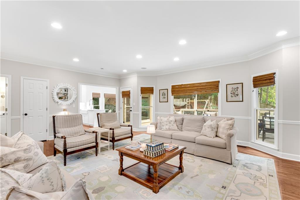 Hampton Woods - Residential