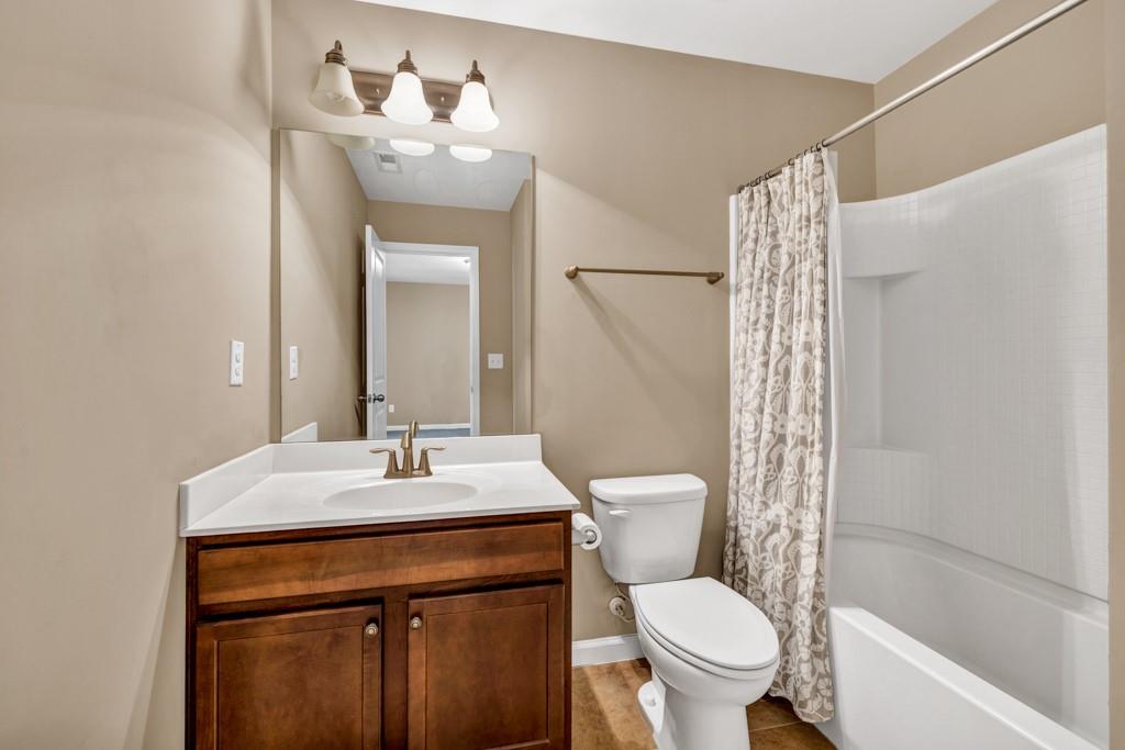 4125 Madison Bridge Drive, Suwanee, Georgia image 29