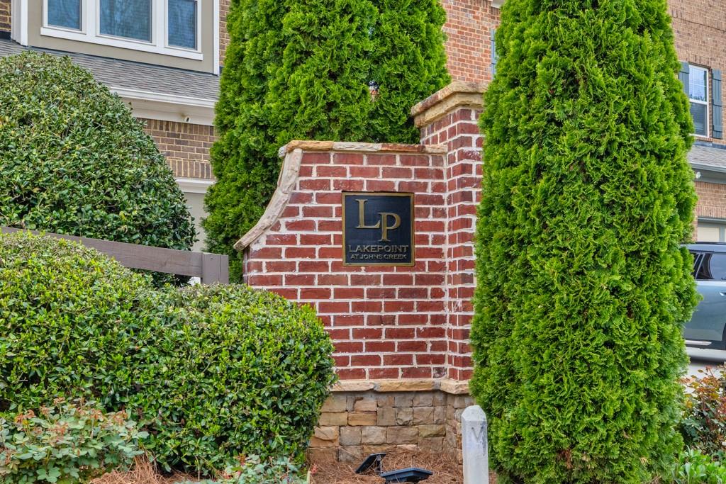 4125 Madison Bridge Drive, Suwanee, Georgia image 34