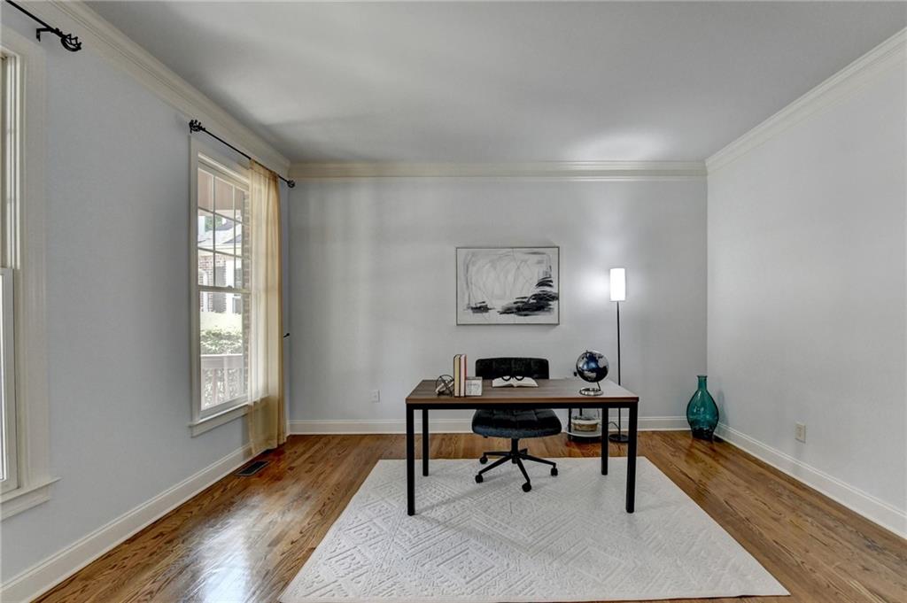 837 Village Manor Place