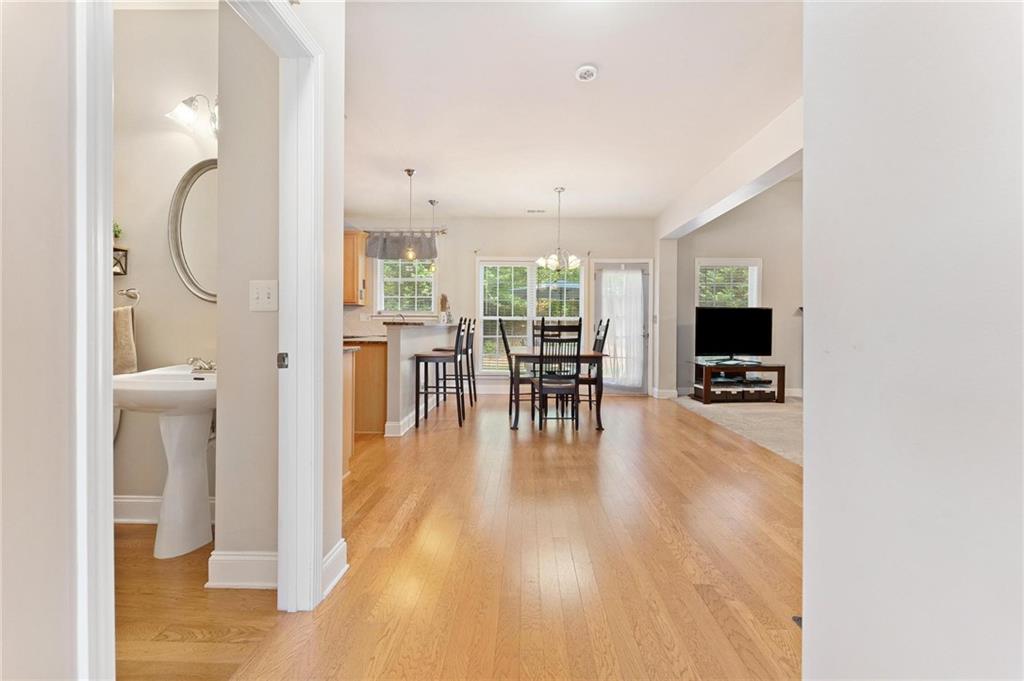 525 Roland Manor Drive, Dacula, Georgia image 9