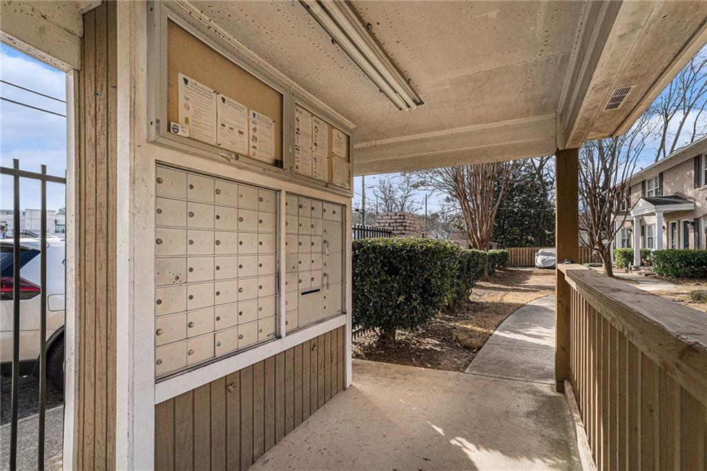 2232 Dunseath Avenue #302, Atlanta, Georgia image 17