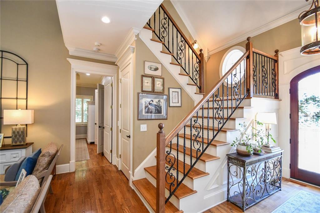 3036 Hickory Hills Drive