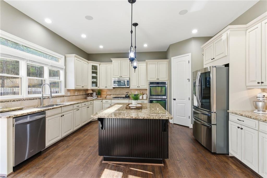 617 Rocky Creek Point