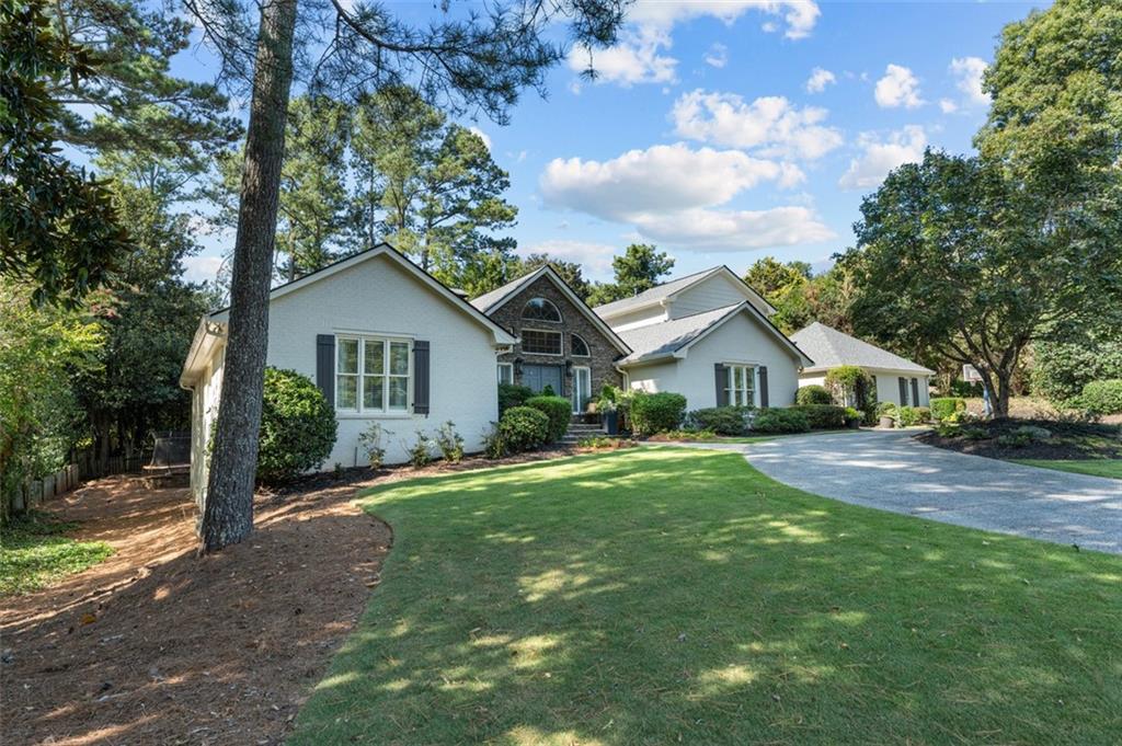 Atlanta Country Club - Residential
