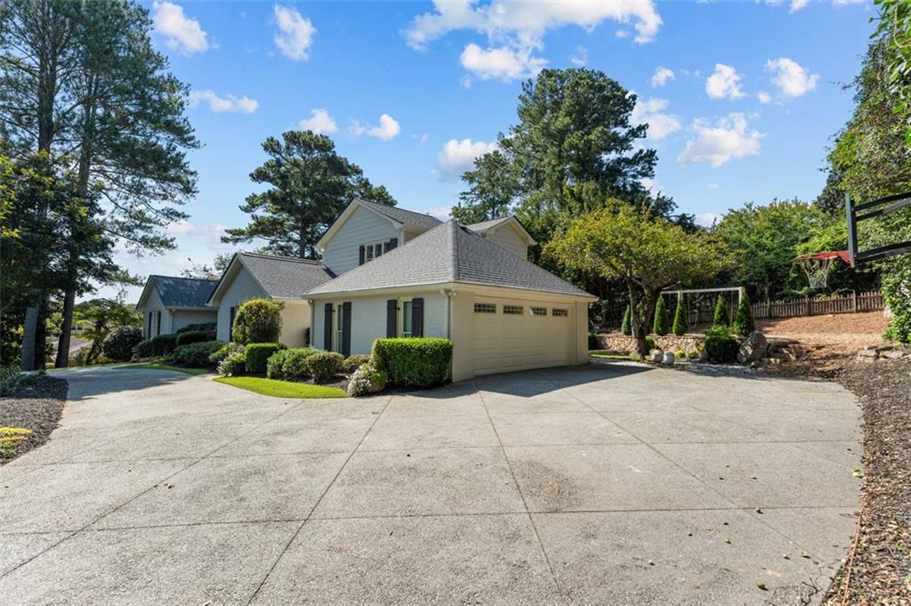 Atlanta Country Club - Residential