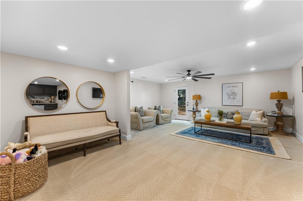 Atlanta Country Club - Residential