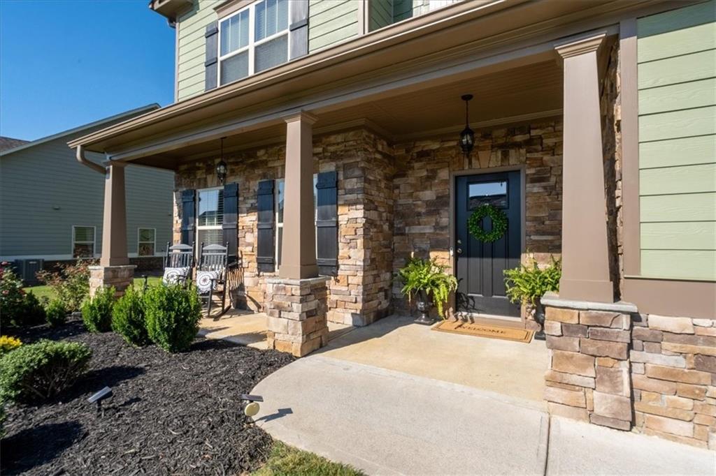42 Twelve Oaks Drive SE