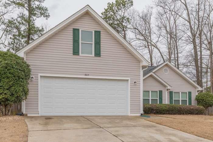 2615 Fort Apachee Trail