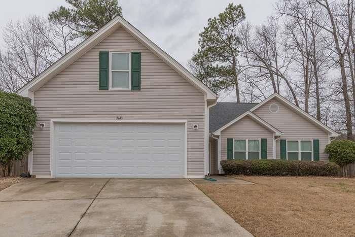 2615 Fort Apachee Trail