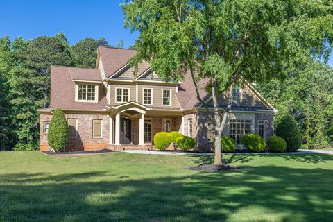 Homes For Sale - 9145 Greenway Court<br/> Gainesville, GA 30506