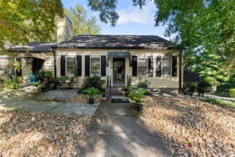 Homes For Sale - 1049 Park Street<br/> Gainesville, GA 30501