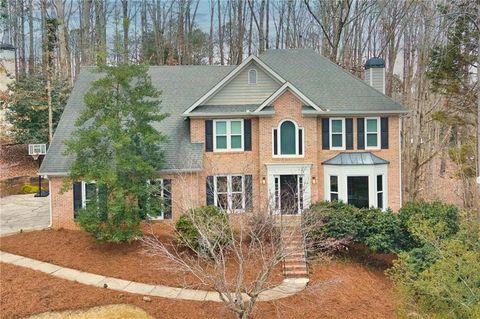 Homes For Sale - 511 Deer Run Way<br/> Woodstock, GA 30189