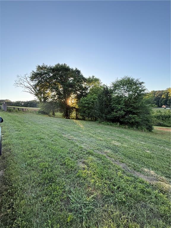 233 Hensley Lane