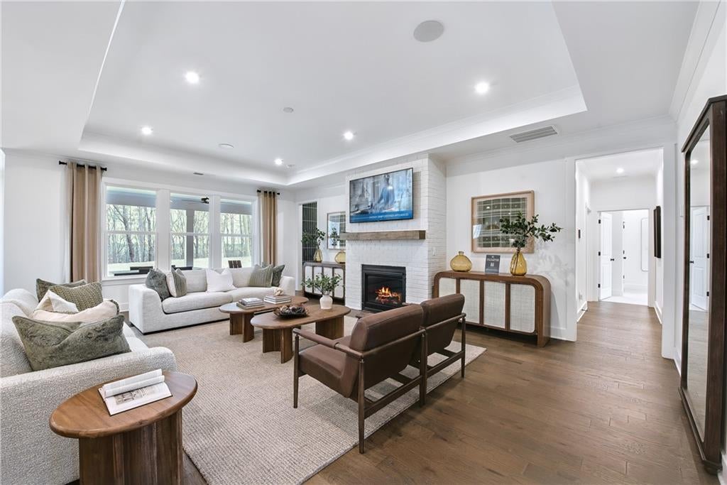 1004 Inlet Court