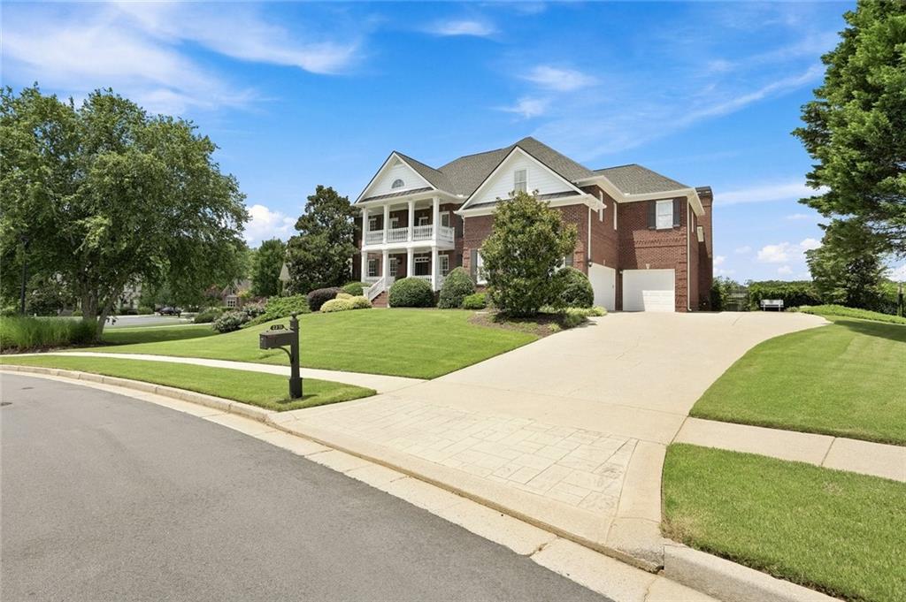 2271 Hunters Green Drive