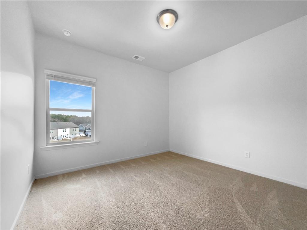 27 Crescent Chase