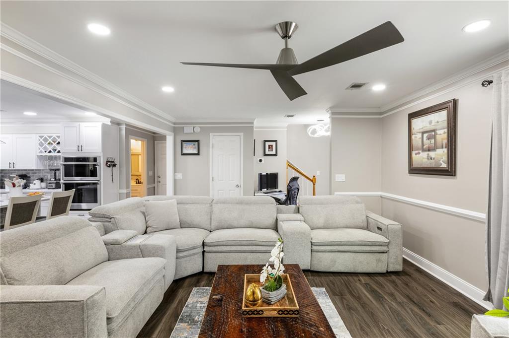 1445 Wheatfield Drive, Lawrenceville, Georgia image 6