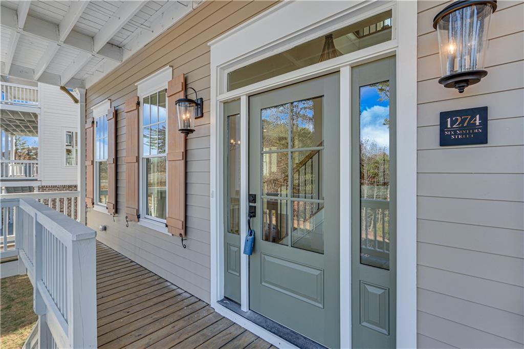 1274 Six Sisters Street