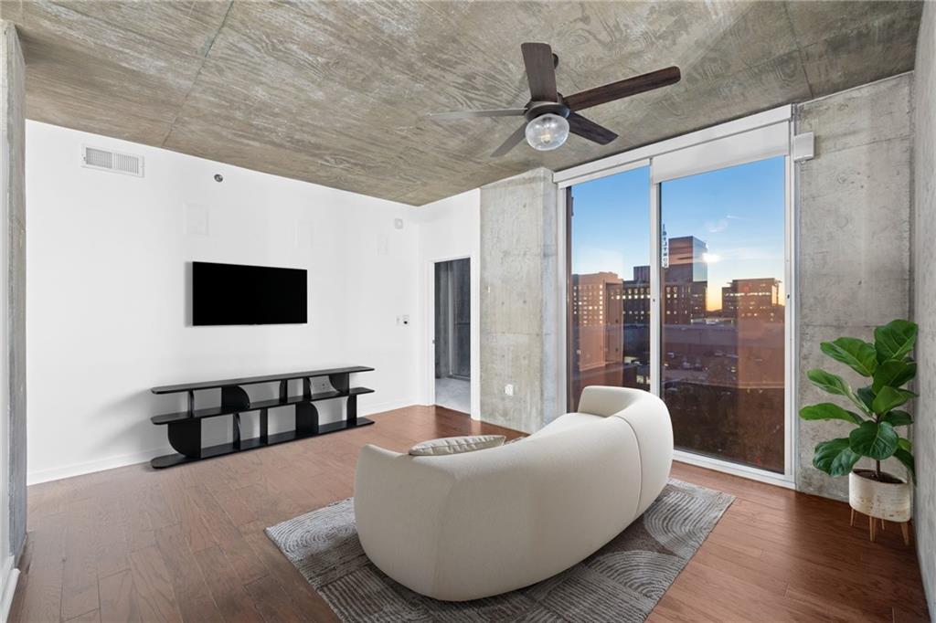 855 Peachtree Street NE 602