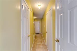 4431 COOPERS CREEK Drive SE