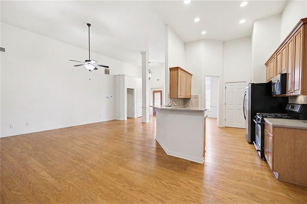 3155 Esplanade Circle SW