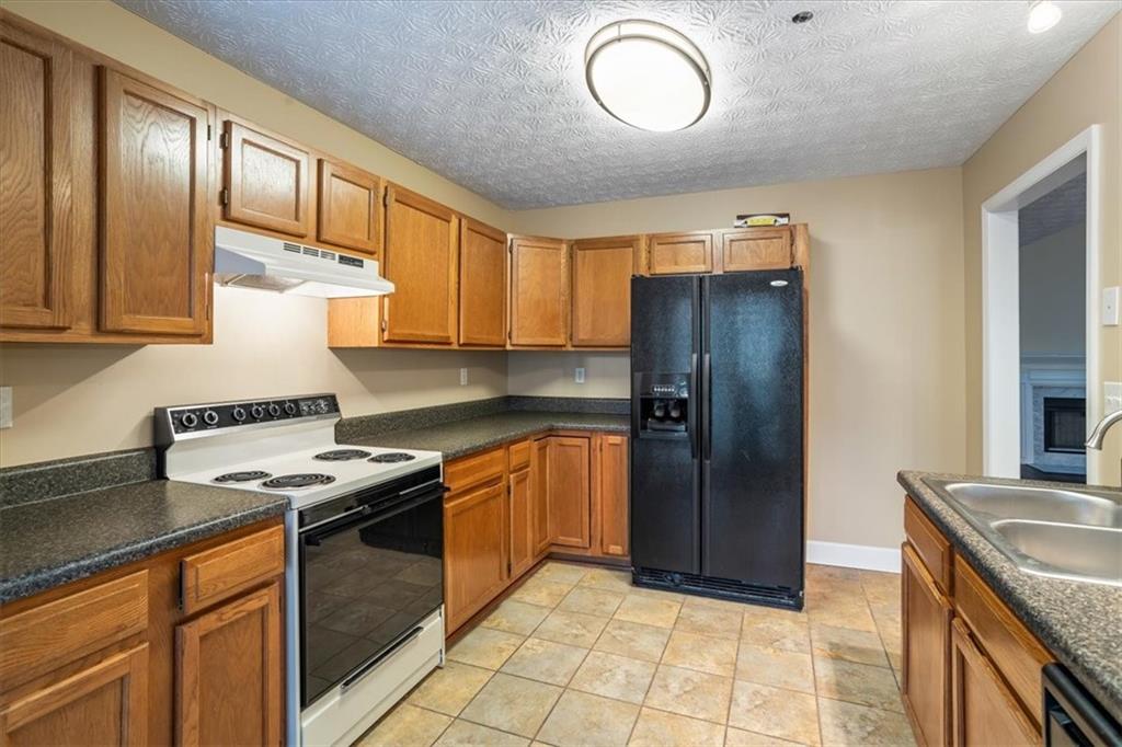 Camden Pond - Residential