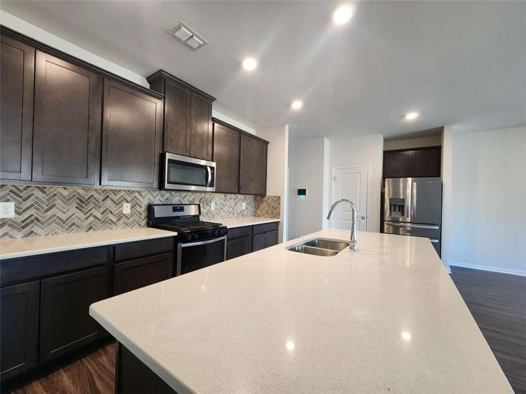 4643 Piston Junction