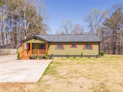 Homes For Sale - 8455 Ono Road Rd<br/> Palmetto, GA 30268