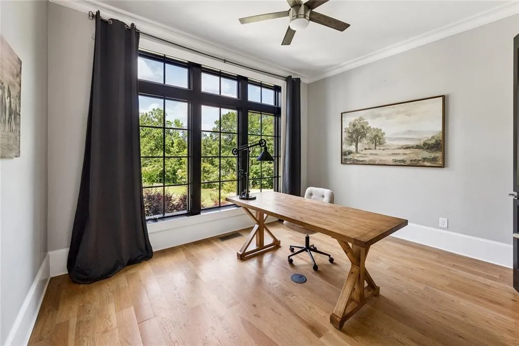 Canton, Georgia 30115, United States, 8 Bedrooms Bedrooms, ,9 BathroomsBathrooms,Residential,Active,170210