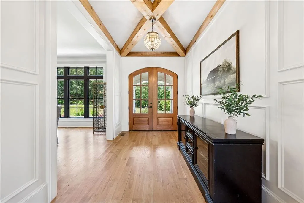 Canton, Georgia 30115, United States, 8 Bedrooms Bedrooms, ,9 BathroomsBathrooms,Residential,Active,170210