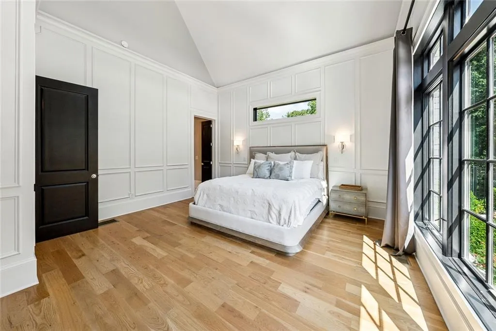 Canton, Georgia 30115, United States, 8 Bedrooms Bedrooms, ,9 BathroomsBathrooms,Residential,Active,170210