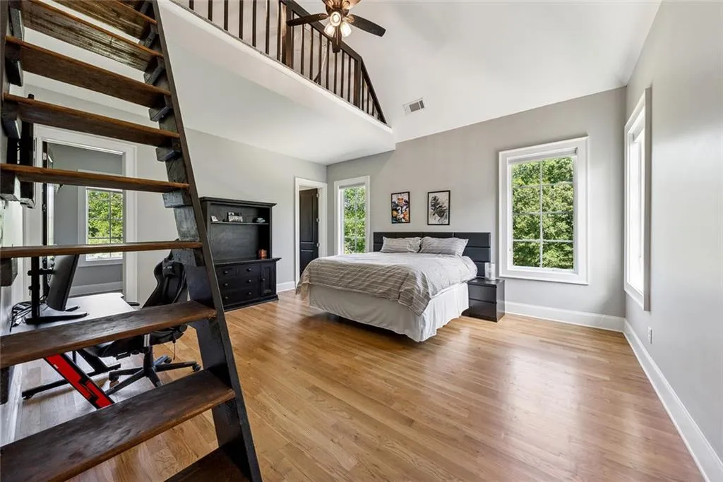 Canton, Georgia 30115, United States, 8 Bedrooms Bedrooms, ,9 BathroomsBathrooms,Residential,Active,170210