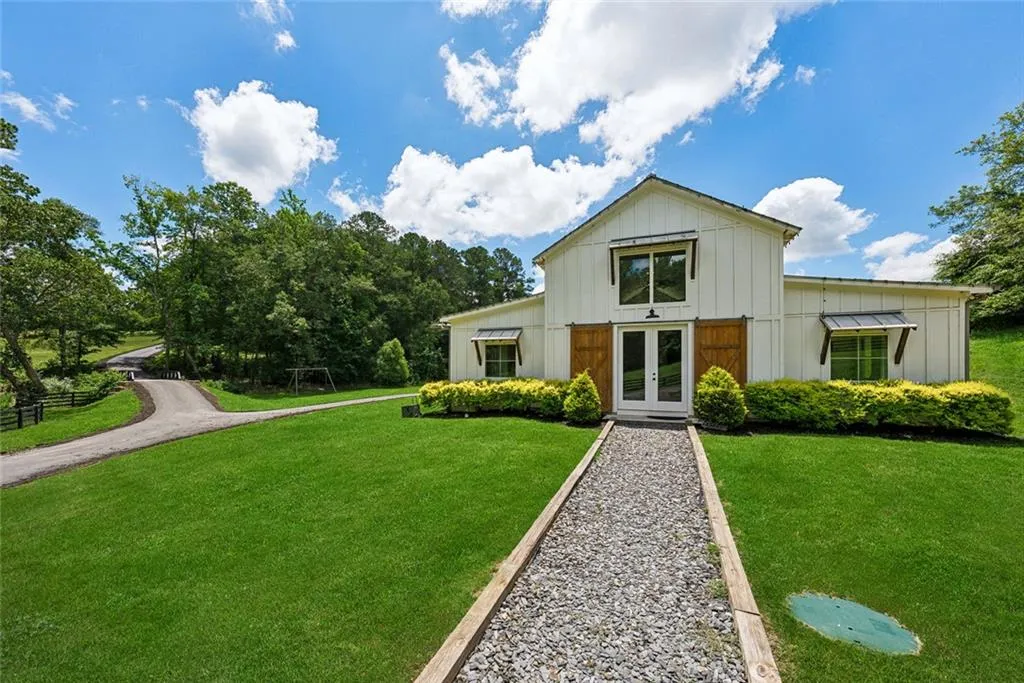 Canton, Georgia 30115, United States, 8 Bedrooms Bedrooms, ,9 BathroomsBathrooms,Residential,Active,170210