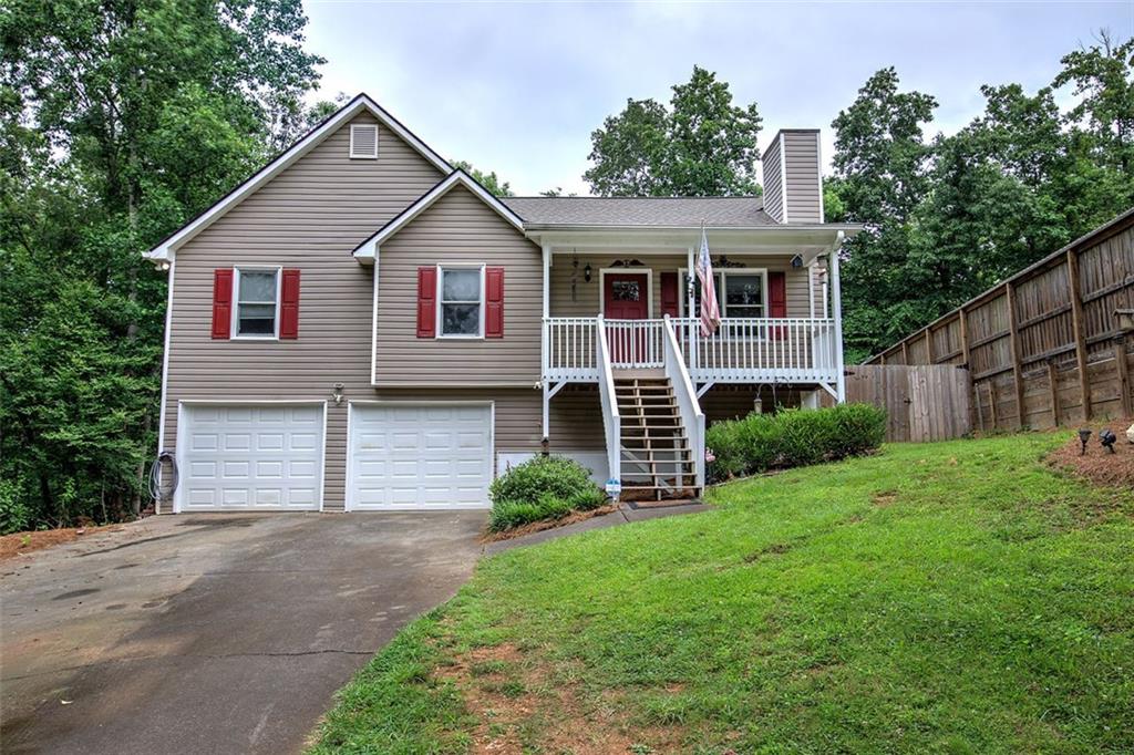 80 BROADLANDS Drive