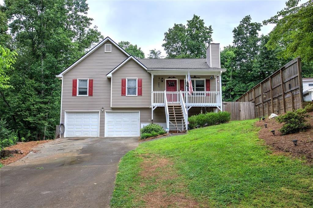 80 BROADLANDS Drive